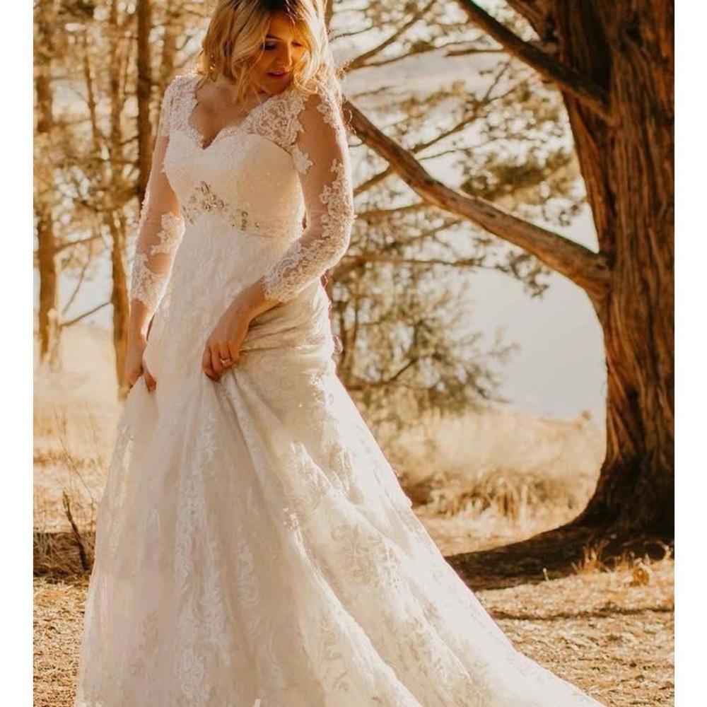 Wedding Dress, never used